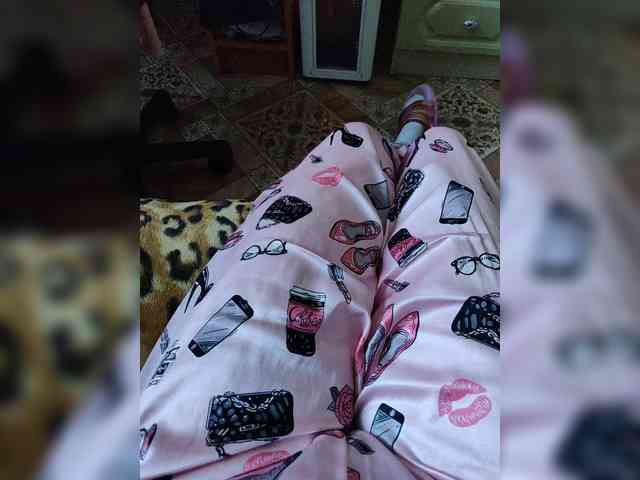 ZaraSss webcam