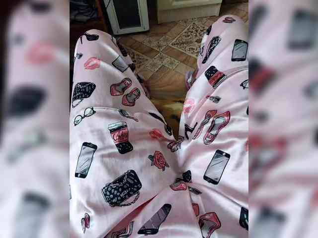 ZaraSss webcam