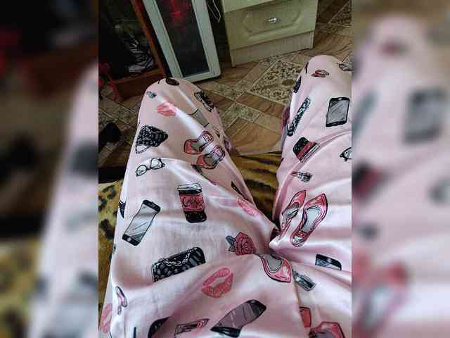 ZaraSss webcam