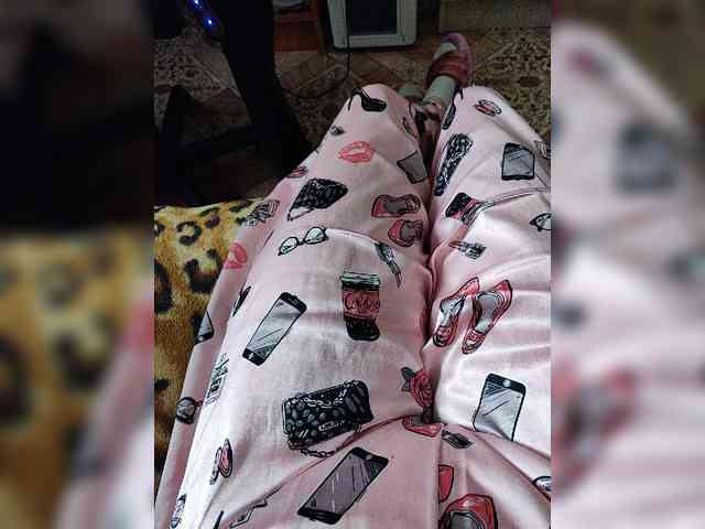 ZaraSss webcam