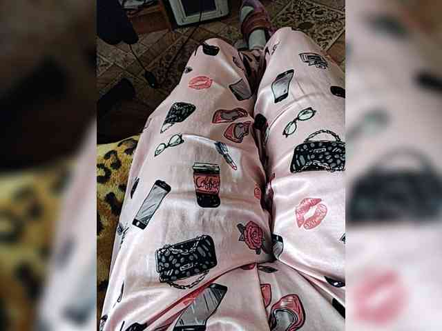ZaraSss webcam