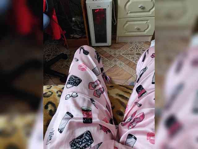 ZaraSss webcam