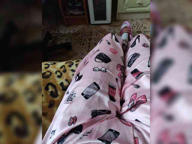 ZaraSss webcam