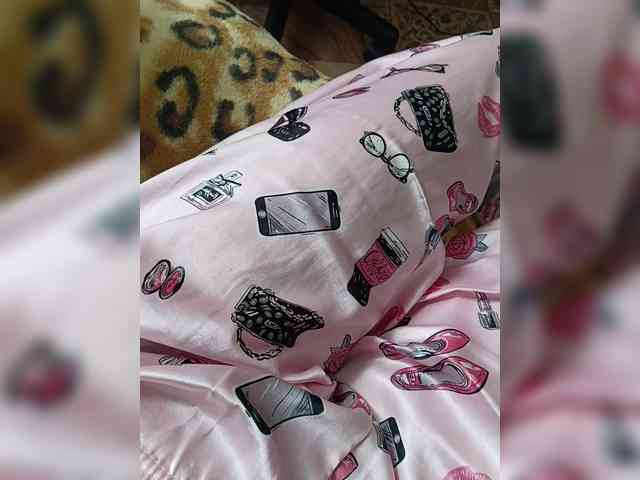 ZaraSss webcam