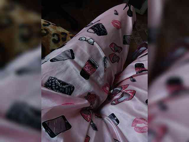 ZaraSss webcam