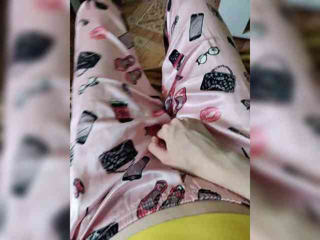 ZaraSss webcam