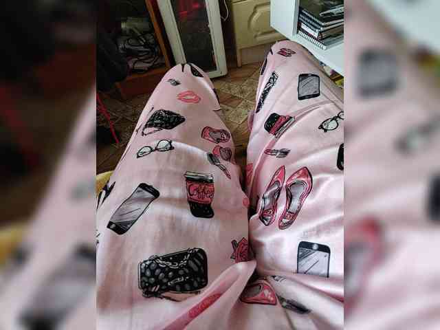 ZaraSss webcam
