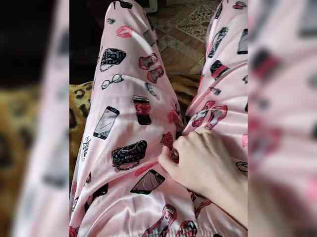 ZaraSss webcam