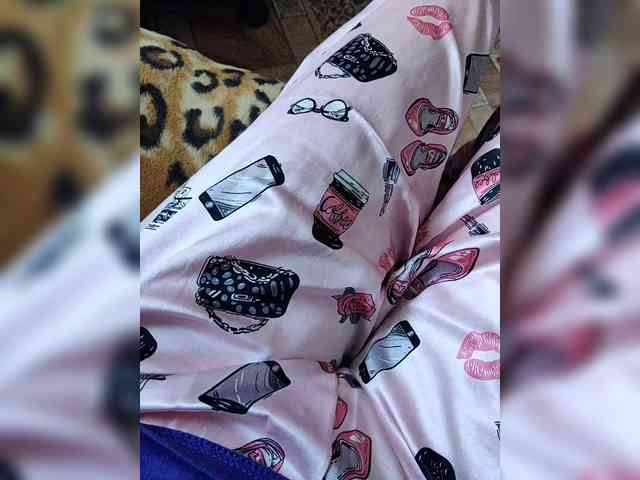 ZaraSss webcam