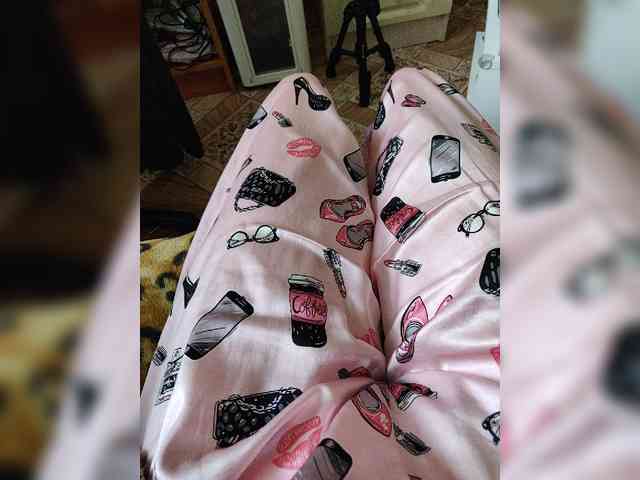 ZaraSss webcam