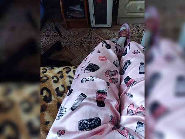 ZaraSss webcam