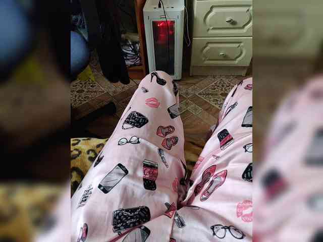 ZaraSss webcam