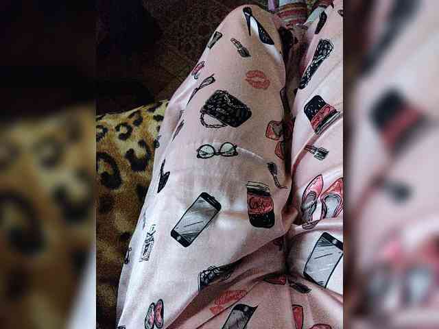 ZaraSss webcam