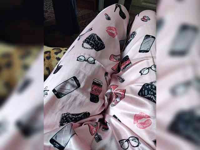 ZaraSss webcam