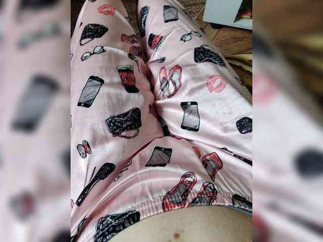 ZaraSss webcam