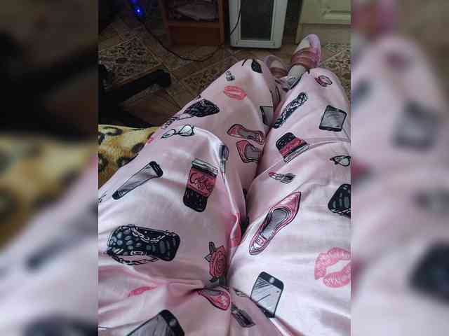 ZaraSss webcam