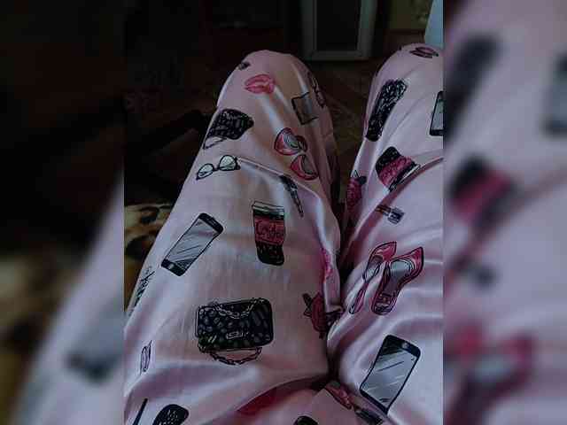 ZaraSss webcam