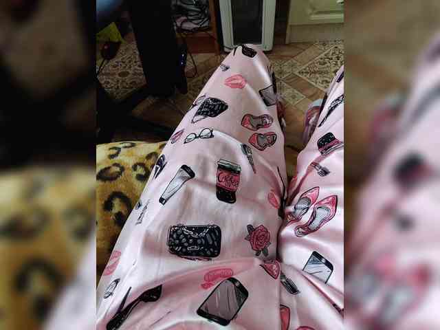 ZaraSss webcam