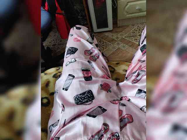 ZaraSss webcam