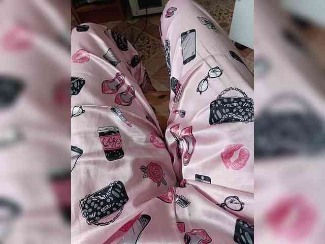 ZaraSss webcam