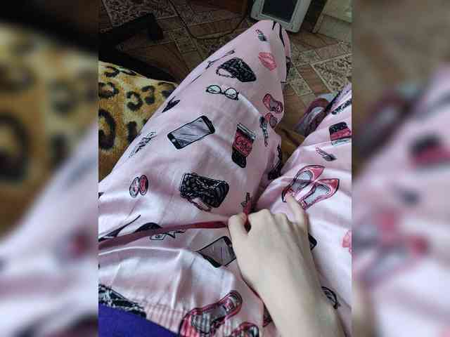 ZaraSss webcam