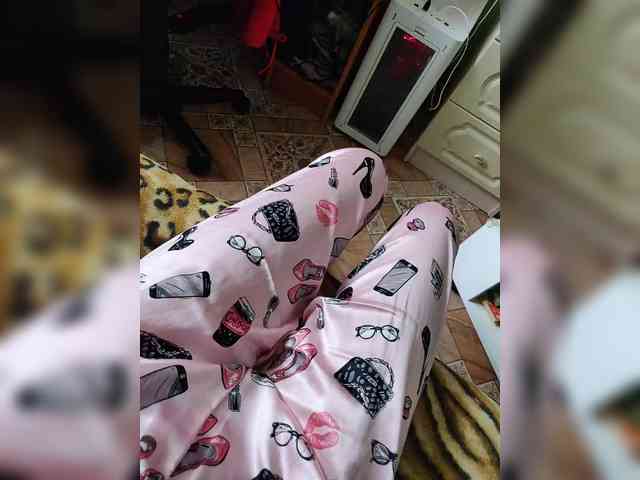 ZaraSss webcam