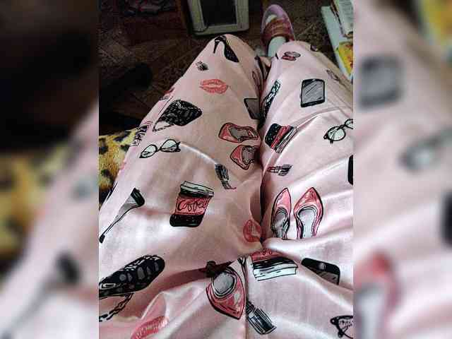 ZaraSss webcam