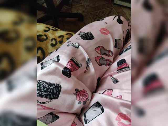 ZaraSss webcam