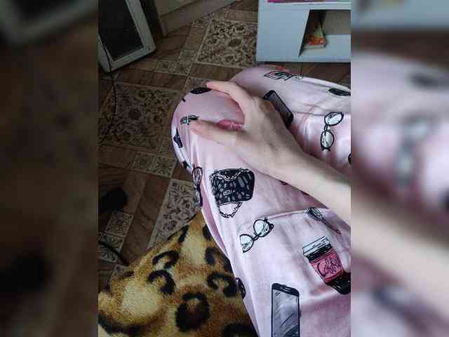 ZaraSss webcam
