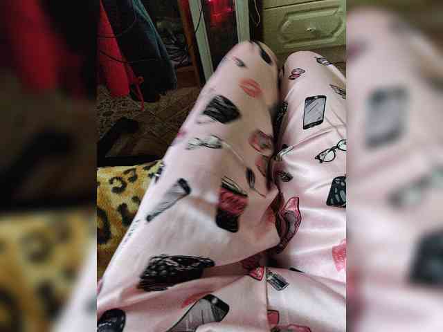 ZaraSss webcam
