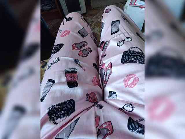 ZaraSss webcam