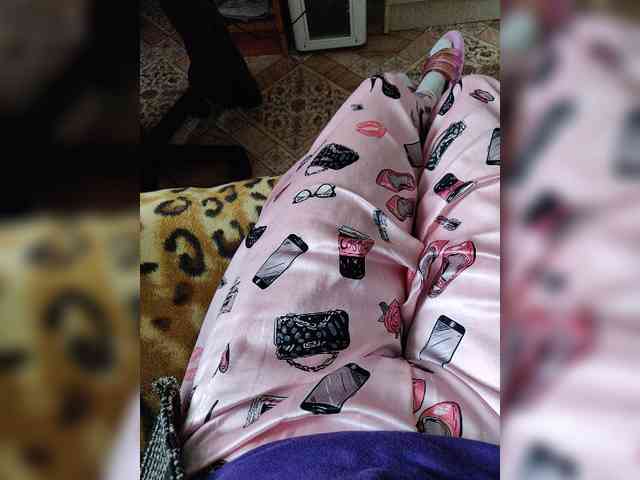 ZaraSss webcam