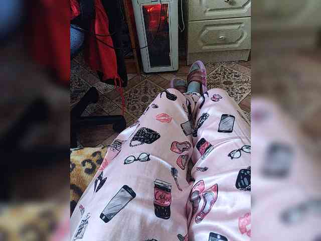 ZaraSss webcam