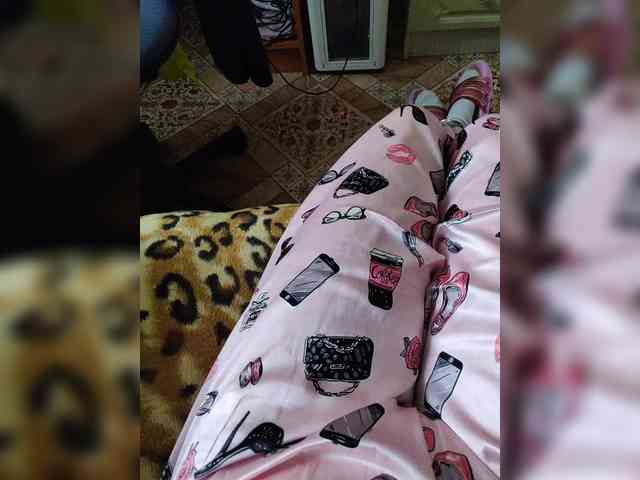 ZaraSss webcam