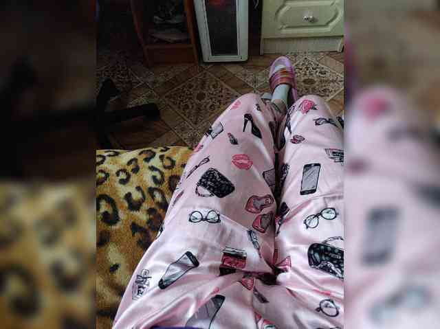 ZaraSss webcam