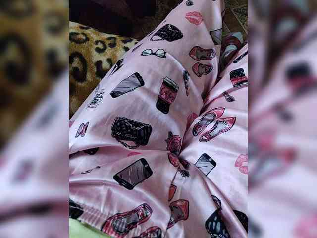 ZaraSss webcam
