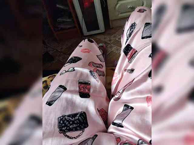 ZaraSss webcam