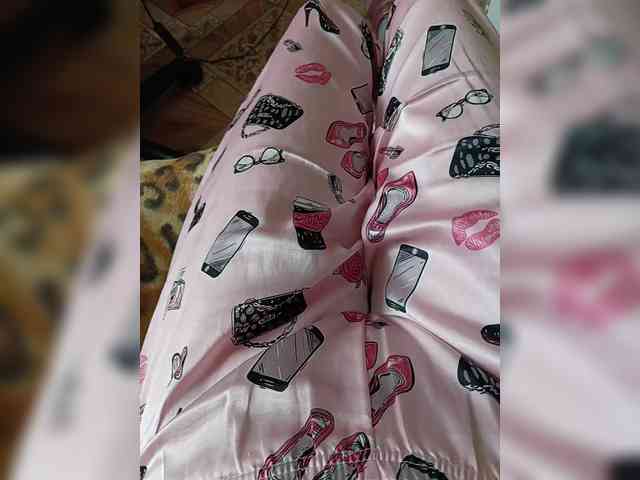 ZaraSss webcam