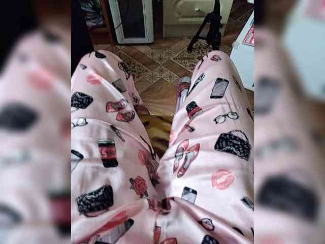 ZaraSss webcam