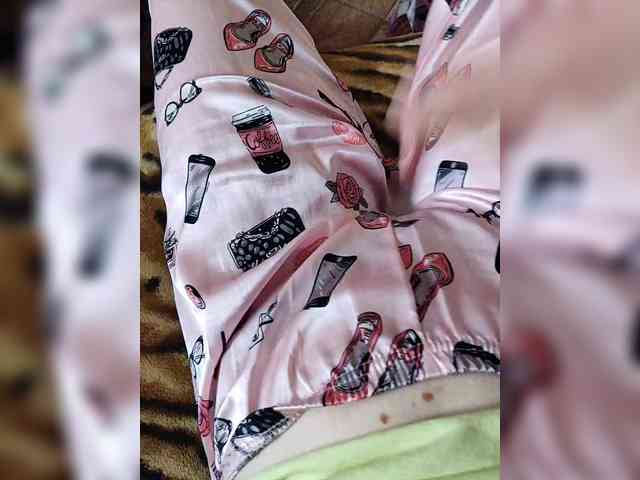 ZaraSss webcam