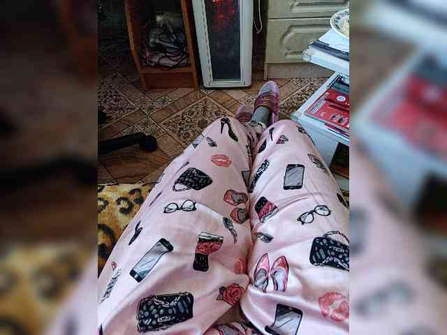 ZaraSss webcam