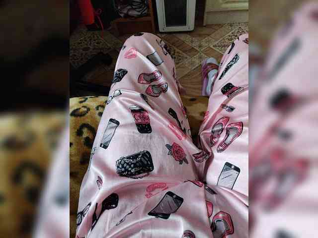 ZaraSss webcam
