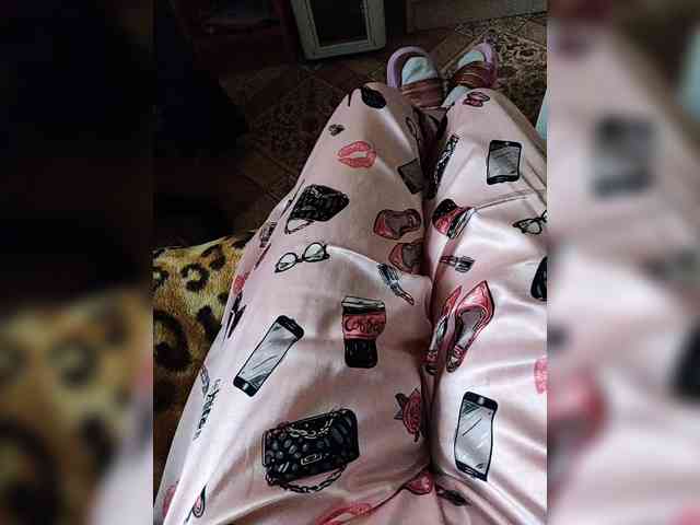 ZaraSss webcam