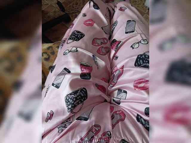 ZaraSss webcam