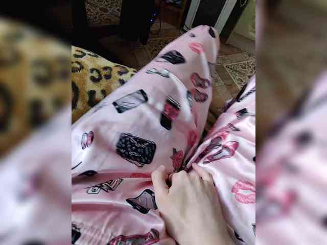 ZaraSss webcam