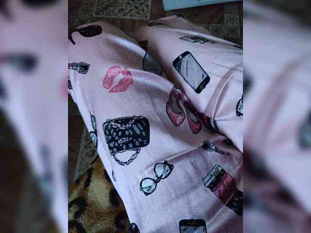 ZaraSss webcam