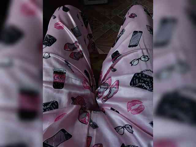 ZaraSss webcam