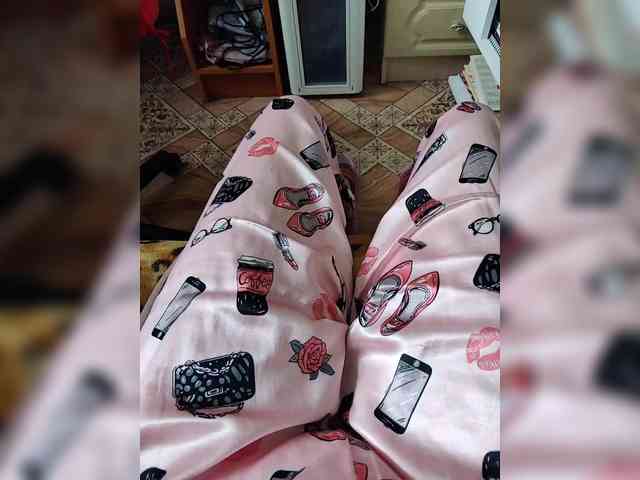 ZaraSss webcam