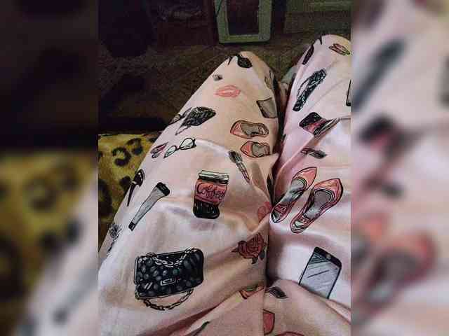 ZaraSss webcam