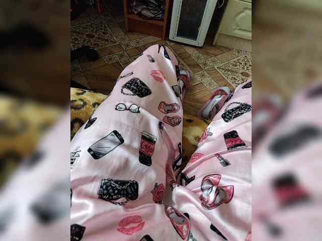 ZaraSss webcam